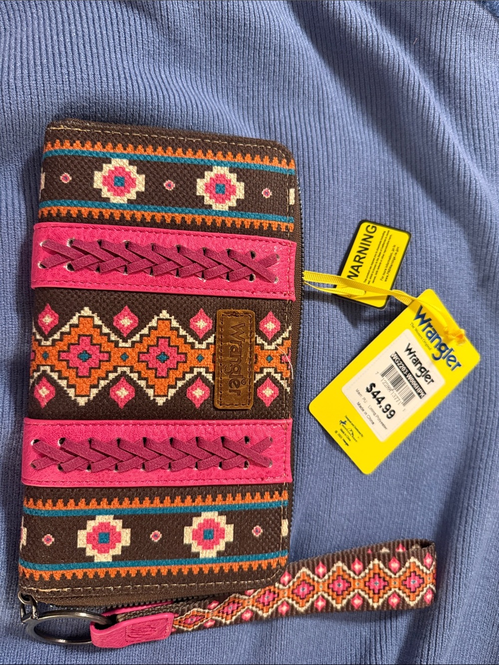 Wrangler Pink & Brown Aztec Wristlet Wallet